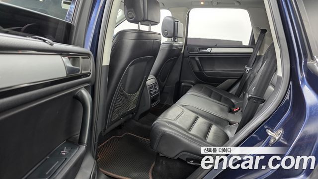 Volkswagen Touareg V6 3.0 TDI Bluemotion 7P5 2012 — фото 12