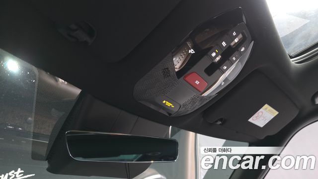 Kia EV9 Long Range 4WD Earth 2024 — фото 34