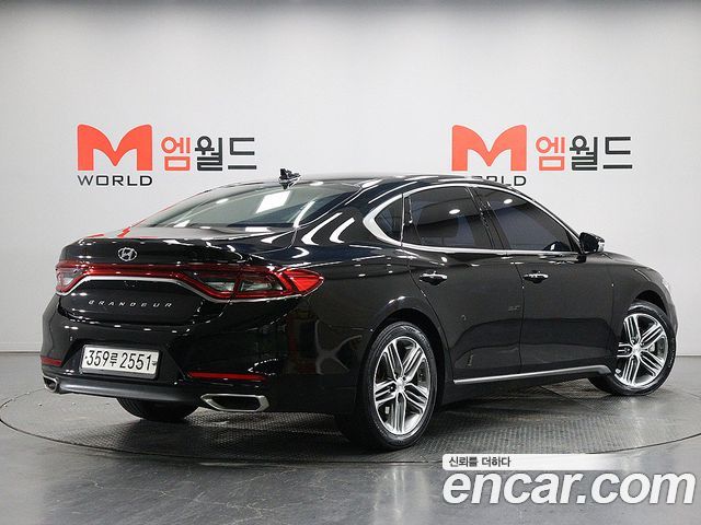 Hyundai Grandeur (IG) 2.4 Exclusive Special 2019 — фото 3