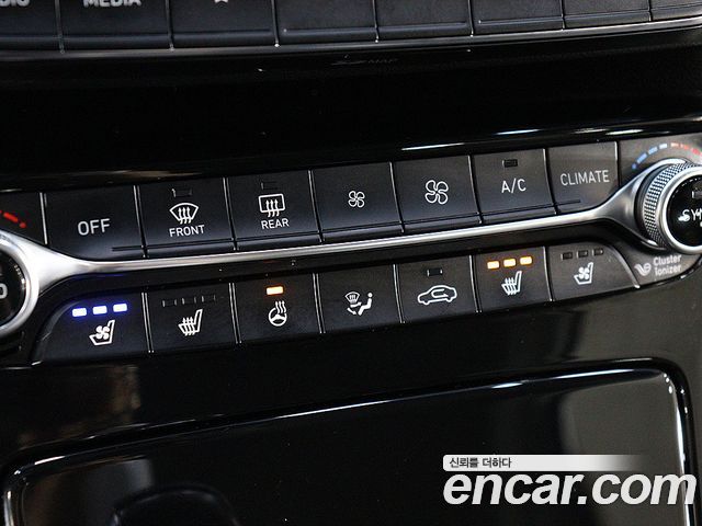 Hyundai Grandeur (IG) 2.4 Exclusive Special 2019 — фото 10