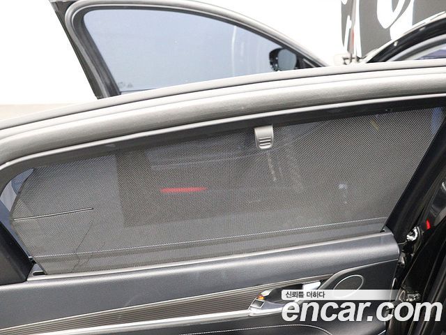 Hyundai Grandeur (IG) 2.4 Exclusive Special 2019 — фото 16