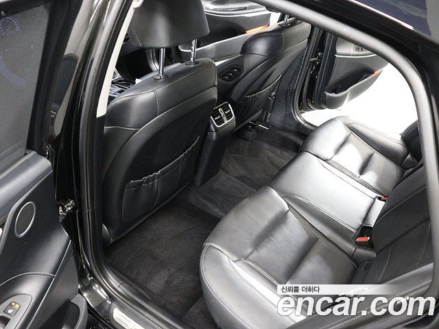 Hyundai Grandeur (IG) 2.4 Exclusive Special 2019 — фото 19