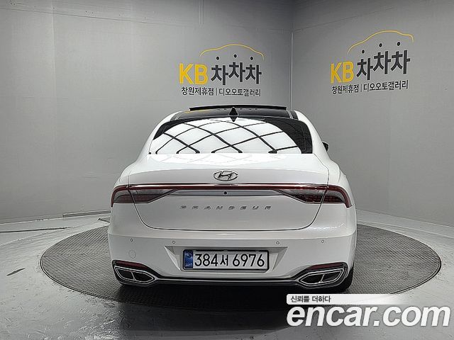 Hyundai Grandeur (IG) 2.5 Calligraphy 2022 — фото 6