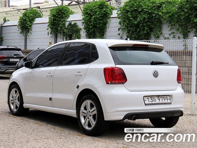 Volkswagen Polo 1.4 TDI R-Line 5th 2014 — фото 3