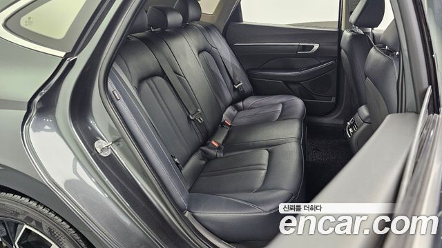 Hyundai Sonata The Edge (DN8) 2.0 Exclusive 2024 — фото 11