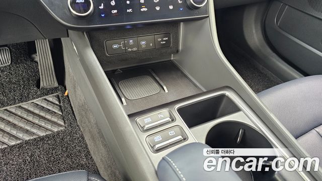 Hyundai Sonata The Edge (DN8) 2.0 Exclusive 2024 — фото 20