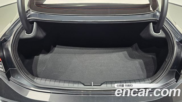 Hyundai Sonata The Edge (DN8) 2.0 Exclusive 2024 — фото 31