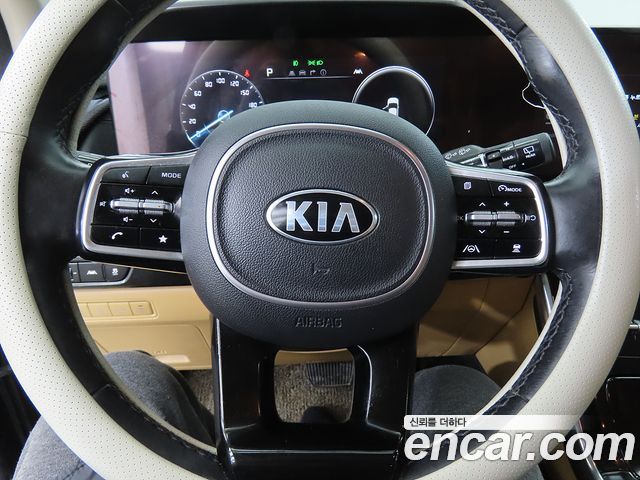 Kia Carnival (IV) Gasoline 9-Seater Signature 2021 — фото 10