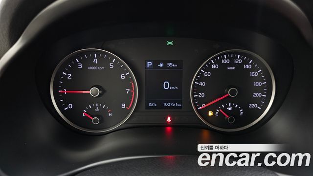 Kia Stonic 1.4 Prestige 2020 — фото 8