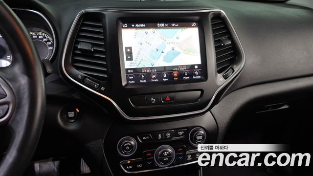 Jeep Cherokee (KL) 2.4 Longitude AWD 2019 — фото 14