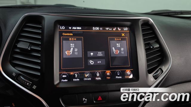 Jeep Cherokee (KL) 2.4 Longitude AWD 2019 — фото 16