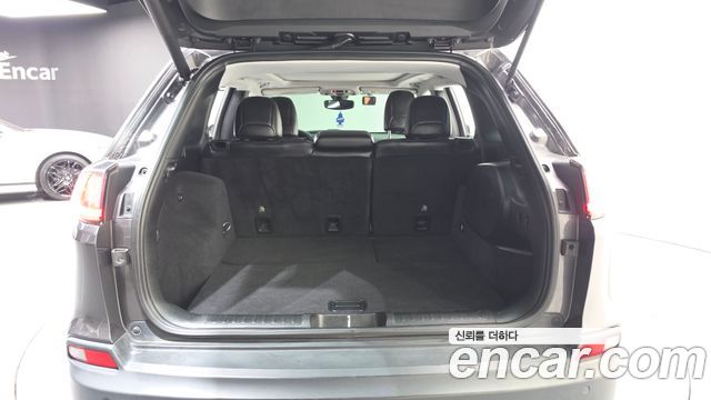 Jeep Cherokee (KL) 2.4 Longitude AWD 2019 — фото 20
