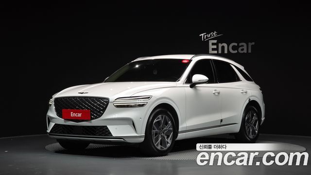 Genesis Electrified (GV70) e-AWD