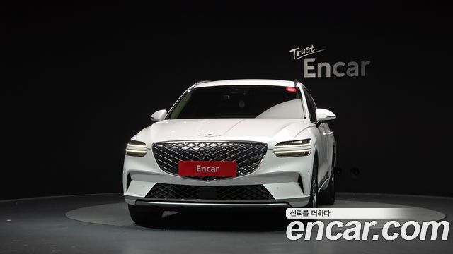 Genesis Electrified (GV70) e-AWD 2022 — фото 3