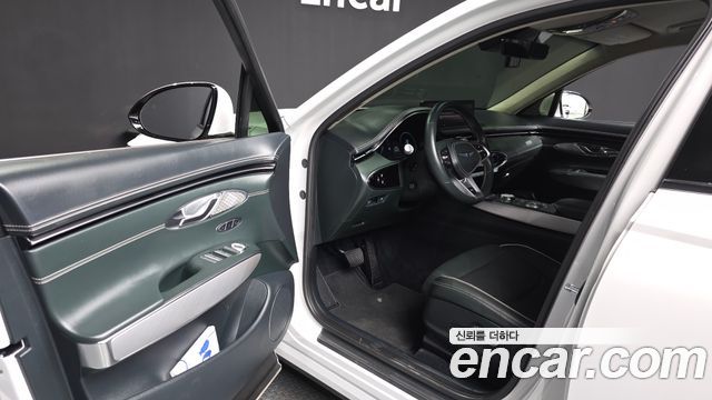 Genesis Electrified (GV70) e-AWD 2022 — фото 10