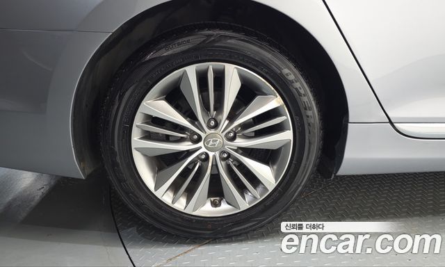 Hyundai Grandeur (HG) HG240 Modern 2016 — фото 5