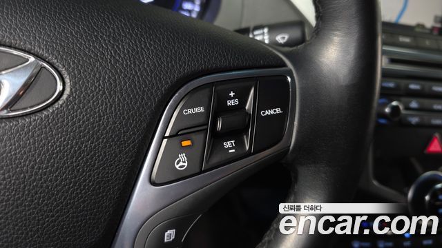 Hyundai Grandeur (HG) HG240 Modern 2016 — фото 15