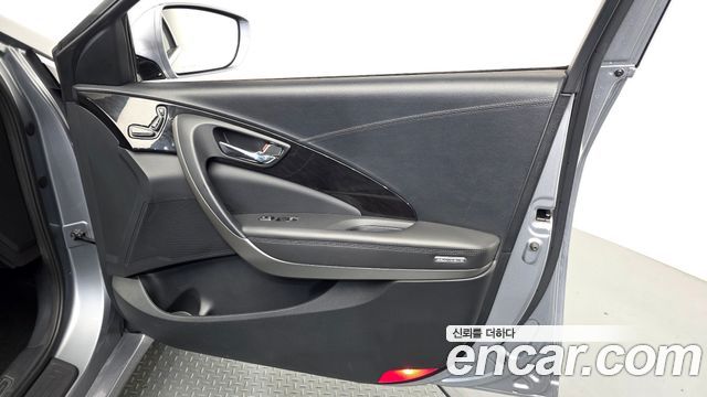 Hyundai Grandeur (HG) HG240 Modern 2016 — фото 24