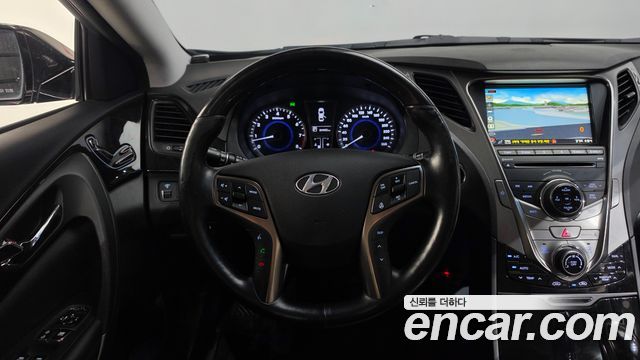 Hyundai Grandeur (HG) HG240 Luxury 2012 — фото 14