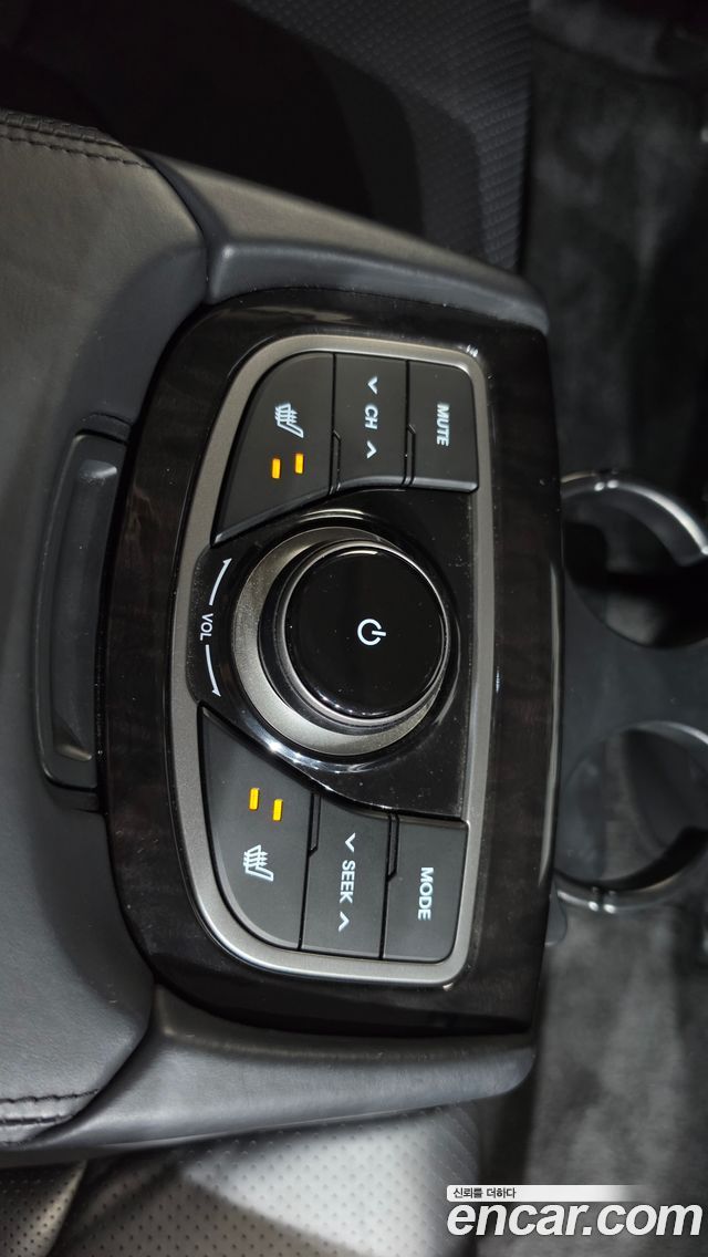 Hyundai Grandeur (HG) HG240 Luxury 2012 — фото 27