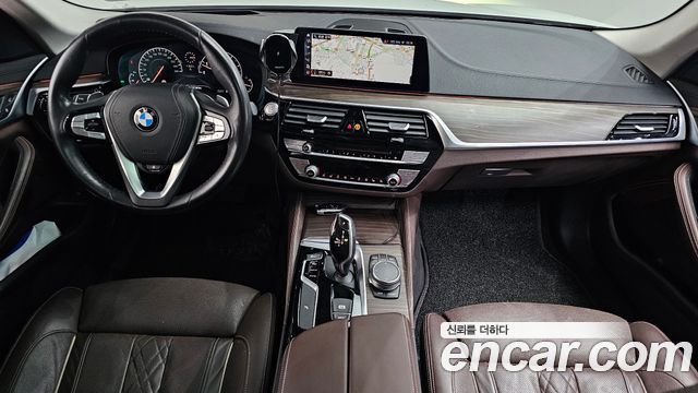 BMW 5 Series (G30) 530i xDrive Luxury Plus 2019 — фото 7