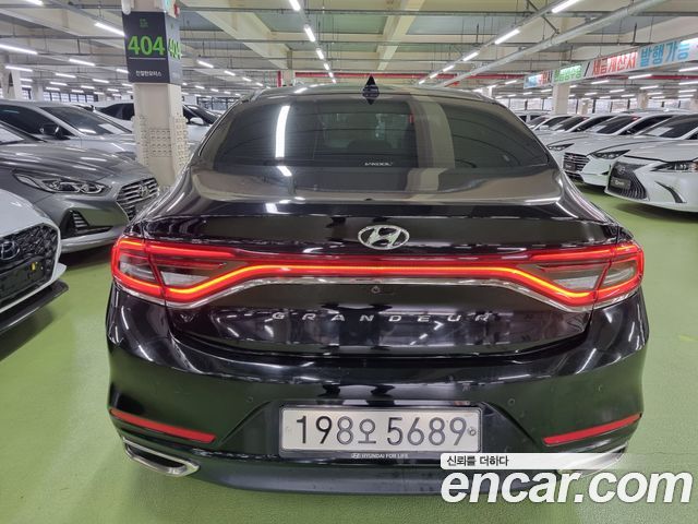Hyundai Grandeur (IG) 2.4 Premium 2018 — фото 4