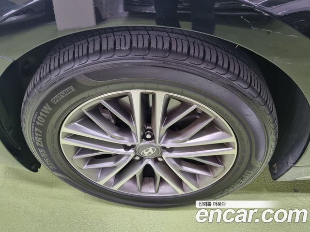 Hyundai Grandeur (IG) 2.4 Premium 2018 — фото 5