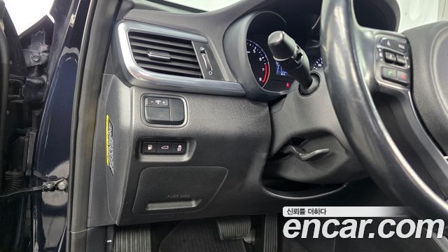 Kia K5 (II) LPI Disabled MX Noblesse 2016 — фото 16