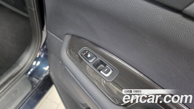 Kia K5 (II) LPI Disabled MX Noblesse 2016 — фото 18