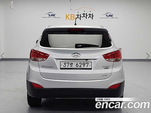 Hyundai Tucson ix Diesel 4WD X20 Luxury 2012 — фото 3