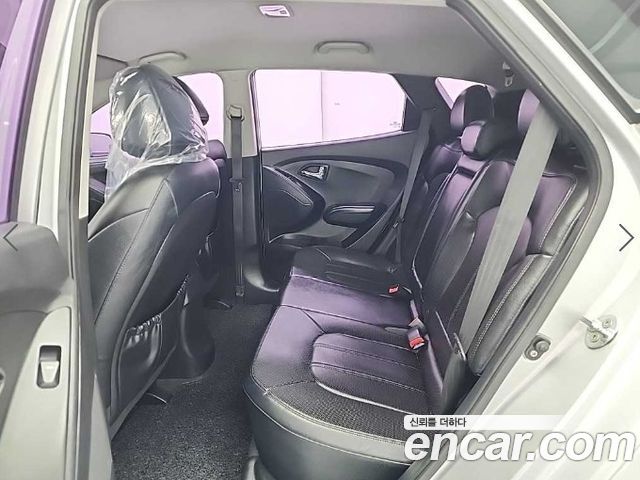 Hyundai Tucson ix Diesel 4WD X20 Luxury 2012 — фото 16