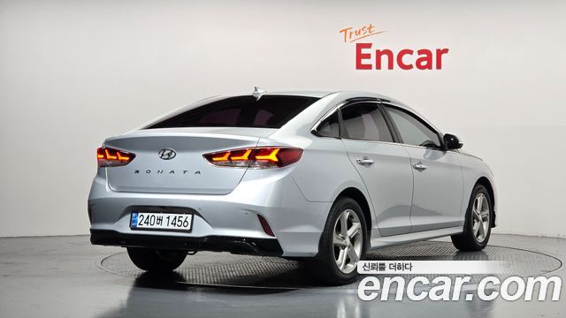 Hyundai Sonata New Rise LPI Taxi Premium 2020 — фото 2