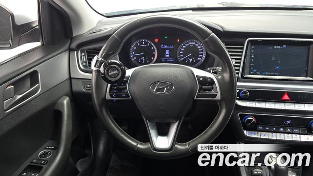 Hyundai Sonata New Rise LPI Taxi Premium 2020 — фото 12