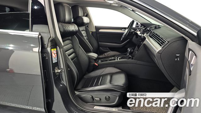 Volkswagen Arteon 2.0 TDI Premium 2019 — фото 11