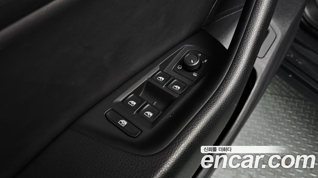 Volkswagen Arteon 2.0 TDI Premium 2019 — фото 28