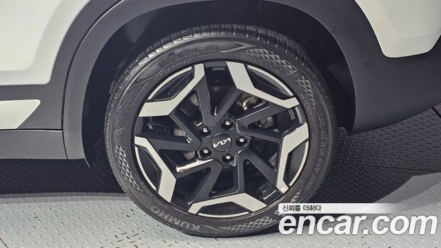 Kia Seltos Gasoline 1.6 Turbo 2WD Signature 2024 — фото 21
