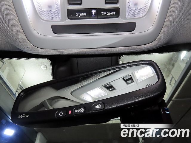 Chevrolet Malibu 1.3 Turbo Premier 2019 — фото 21