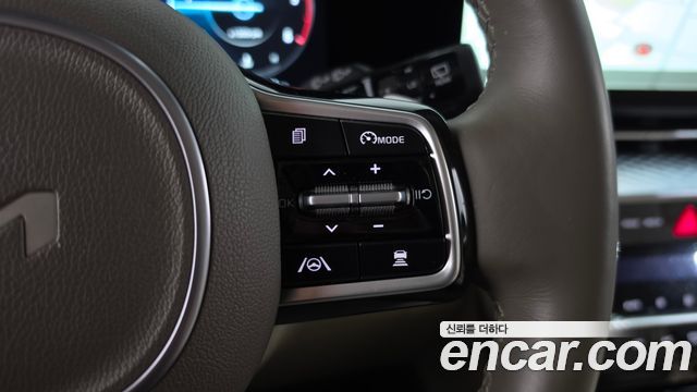 Kia Carnival (IV) Diesel 9-Seater Hi-Limousine Signature 2023 — фото 16