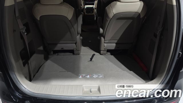 Kia Carnival (IV) Diesel 9-Seater Hi-Limousine Signature 2023 — фото 18