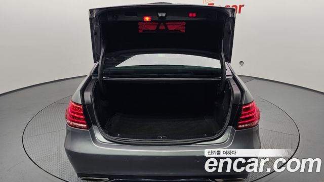 Mercedes-Benz E-Class (W212) E350 4MATIC Avantgarde 2014 — фото 20