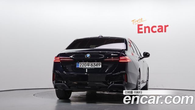 BMW 5 Series (G60) 520i M Sport 2025 — фото 4