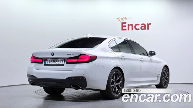 BMW 5 Series (G30) 530i M Sport Package 2023 — фото 2