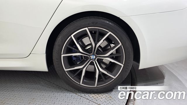 BMW 5 Series (G30) 530i M Sport Package 2023 — фото 21