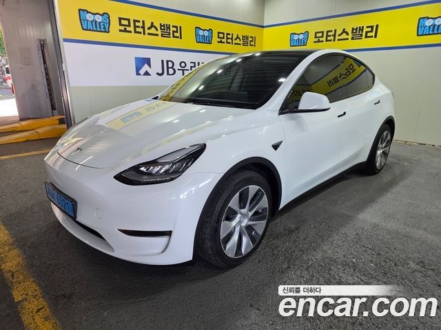 Tesla Model Y Long Range AWD 2022 — фото 2