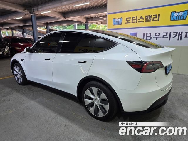Tesla Model Y Long Range AWD 2022 — фото 4