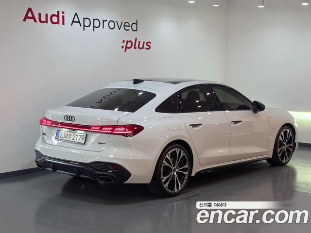 Audi A5 (B10) 40 TFSI Quattro S Line Black Edition 2025 — фото 2