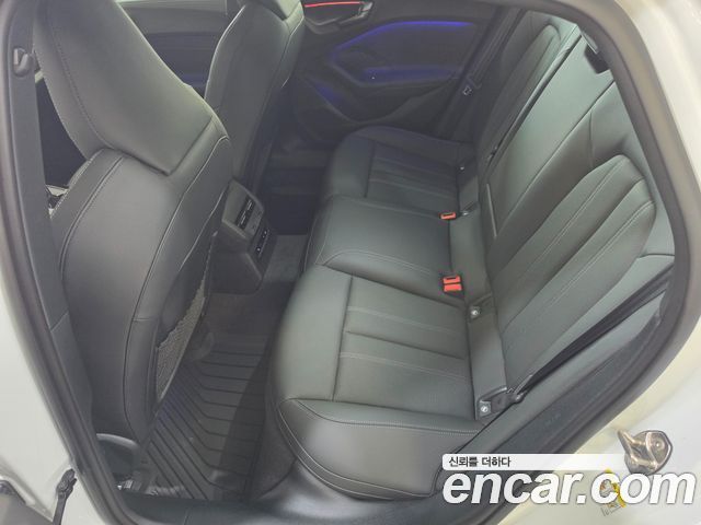 Audi A5 (B10) 40 TFSI Quattro S Line Black Edition 2025 — фото 16