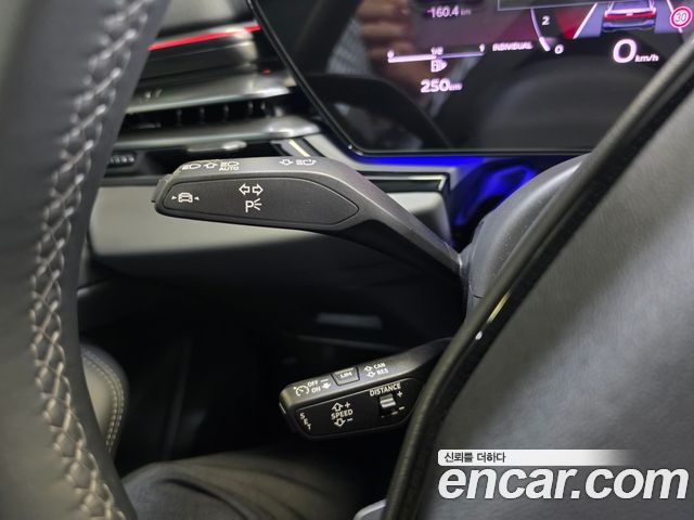 Audi A5 (B10) 40 TFSI Quattro S Line Black Edition 2025 — фото 23