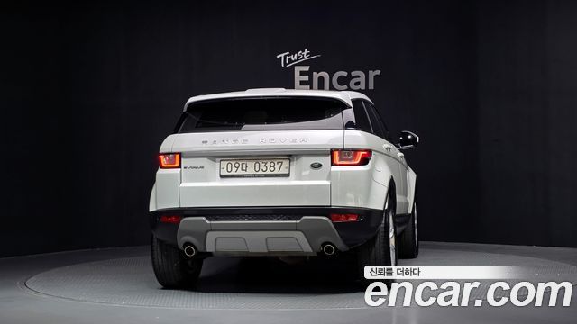 Land Rover Range Rover Evoque 2.0 TD4 SE 2016 — фото 4