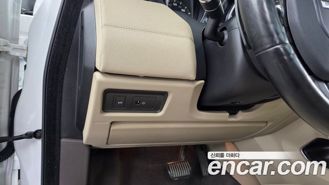 Land Rover Range Rover Evoque 2.0 TD4 SE 2016 — фото 16